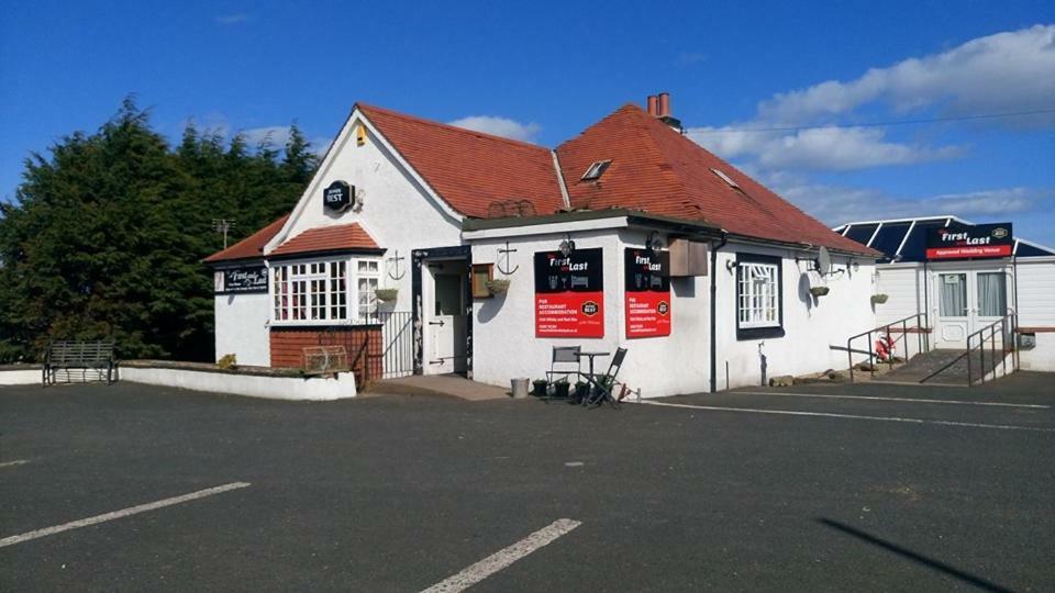 The First & Last Inn Eyemouth Extérieur photo